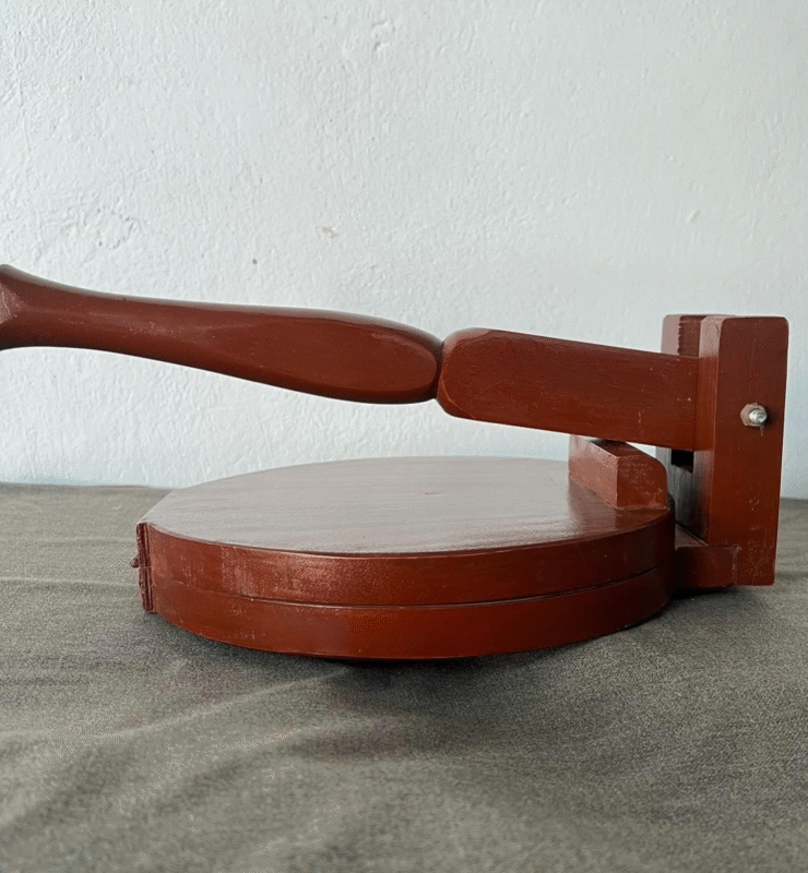 wooden roti maker